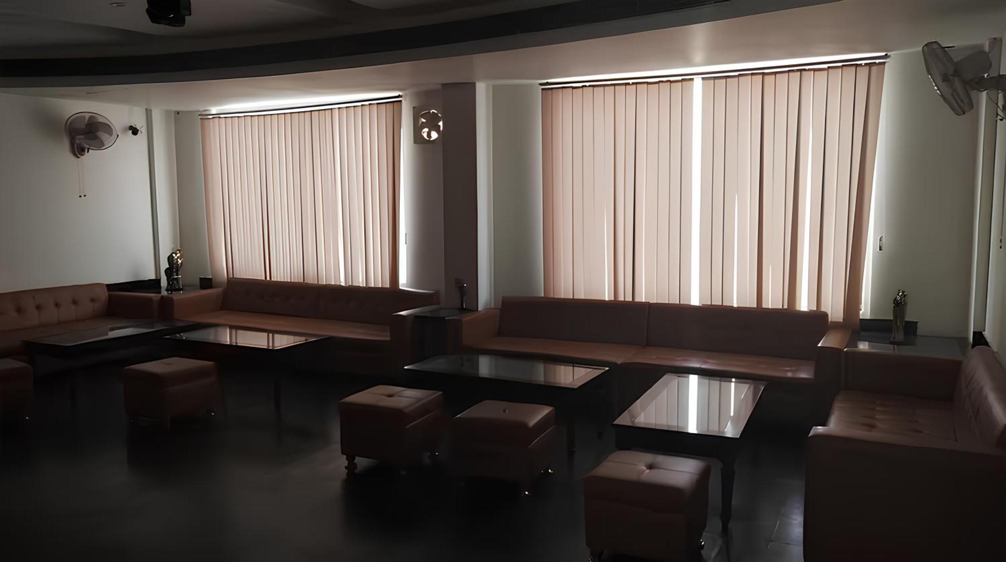 Club 7 Resort And Banquets Bareilly Luaran gambar