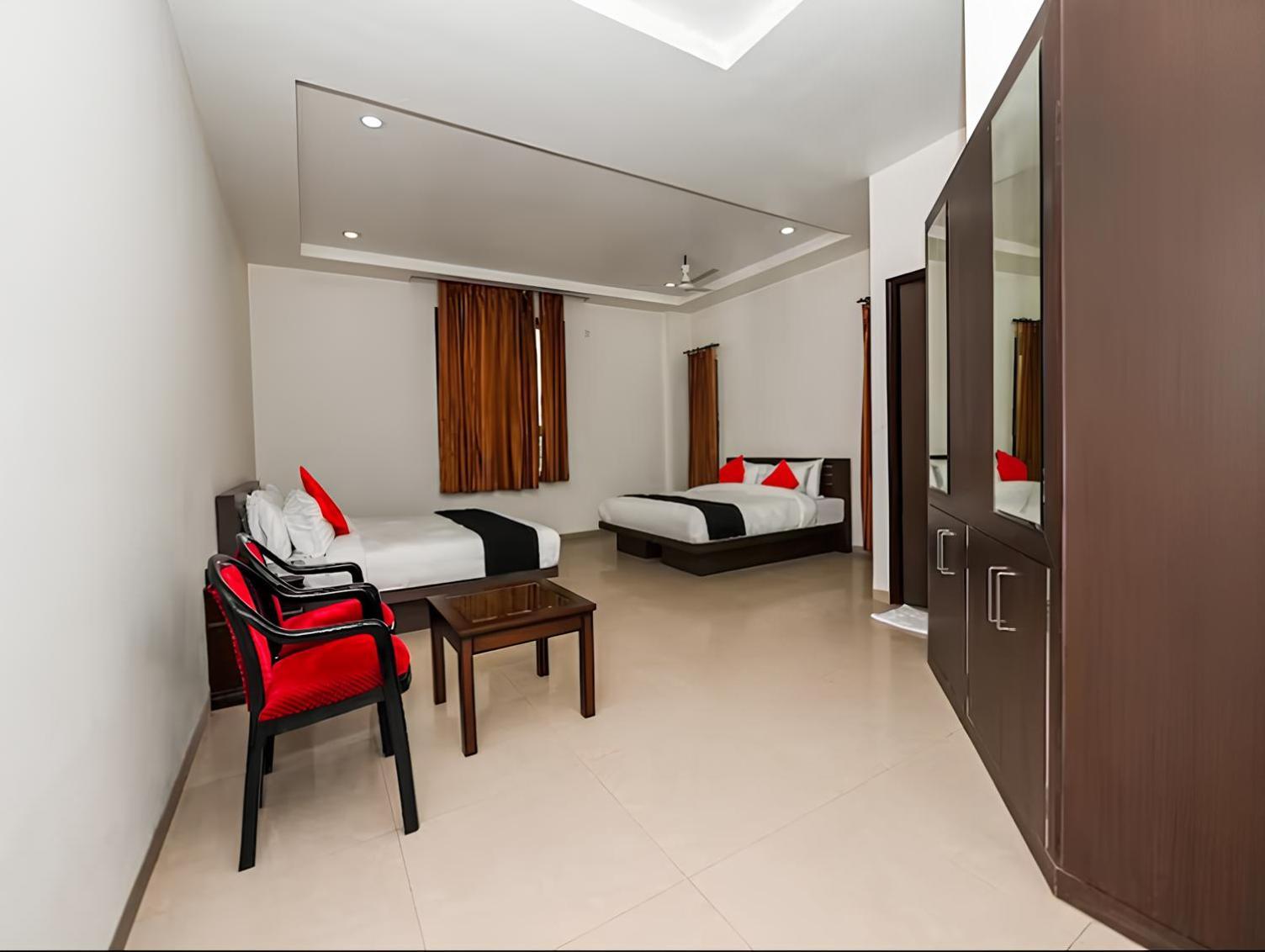 Club 7 Resort And Banquets Bareilly Luaran gambar