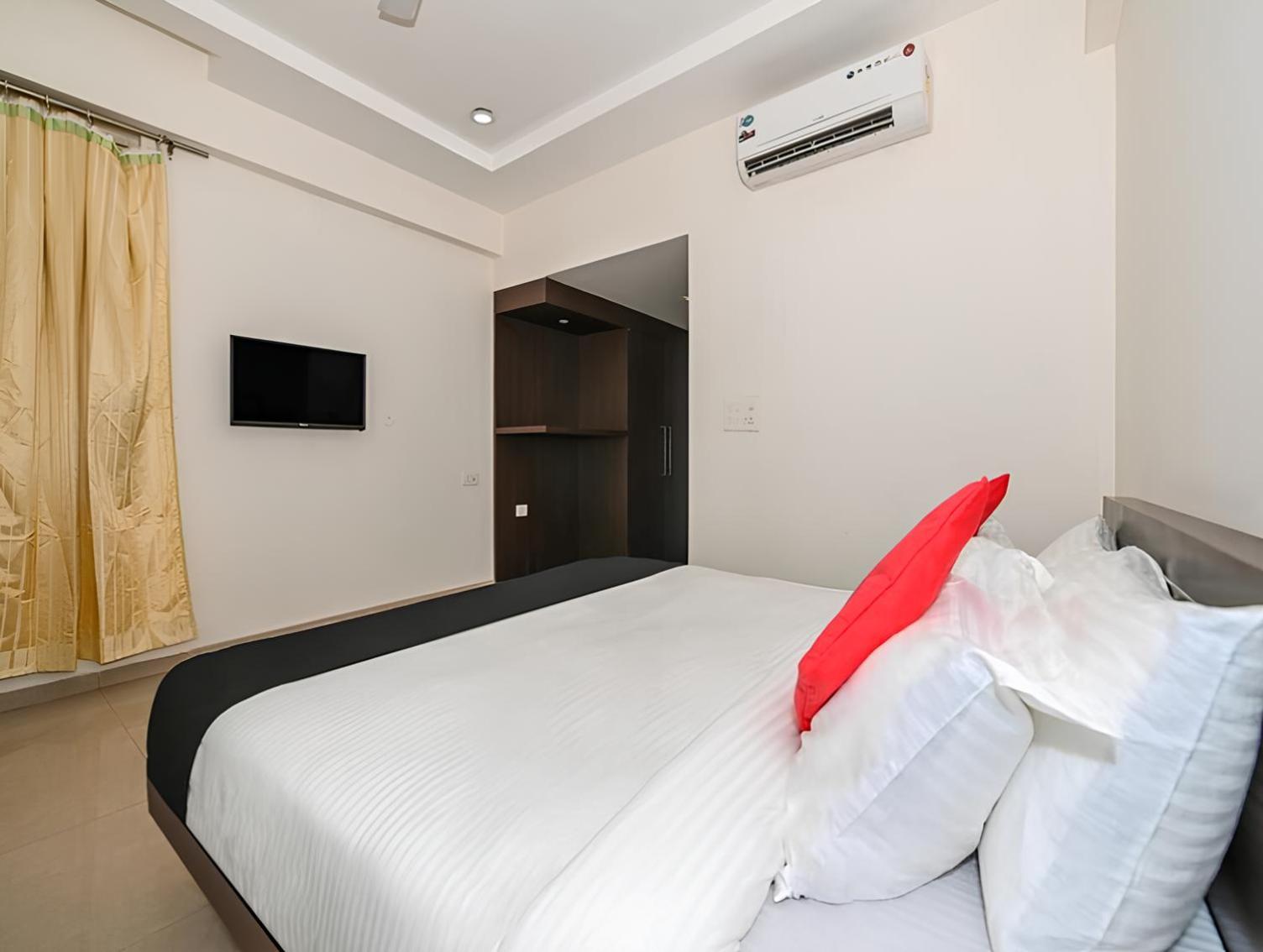 Club 7 Resort And Banquets Bareilly Luaran gambar